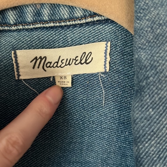 Madewell Pleat-back Denim Jacket, size x-small - Picture 3 of 6